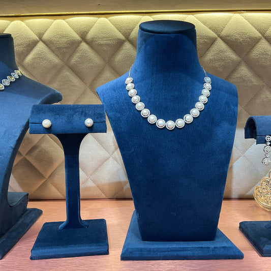 Pearl necklace